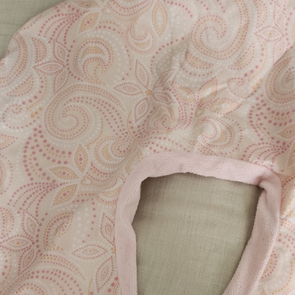 Bobby Pillow Covers (2) - Picture 3 of 3